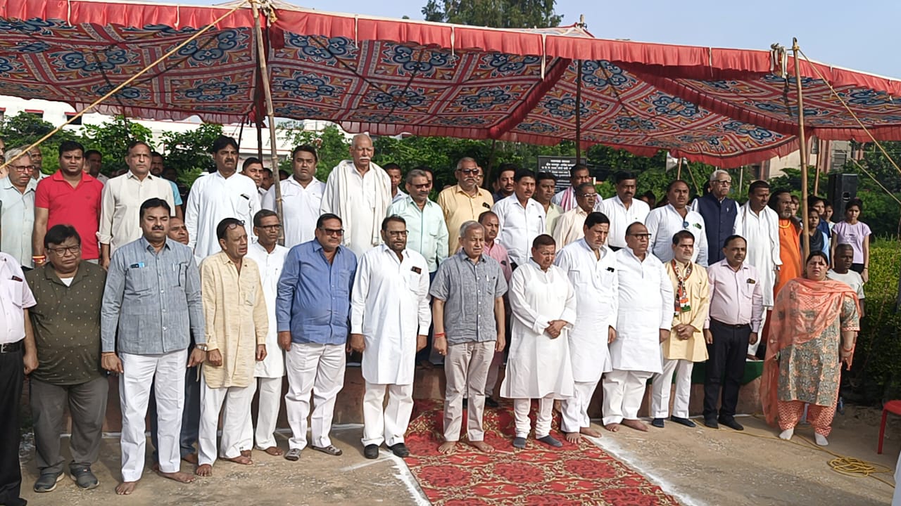 Sarvdharma Sabha organized in Gandhi Park on the birth anniversary of Mahatma Gandhi